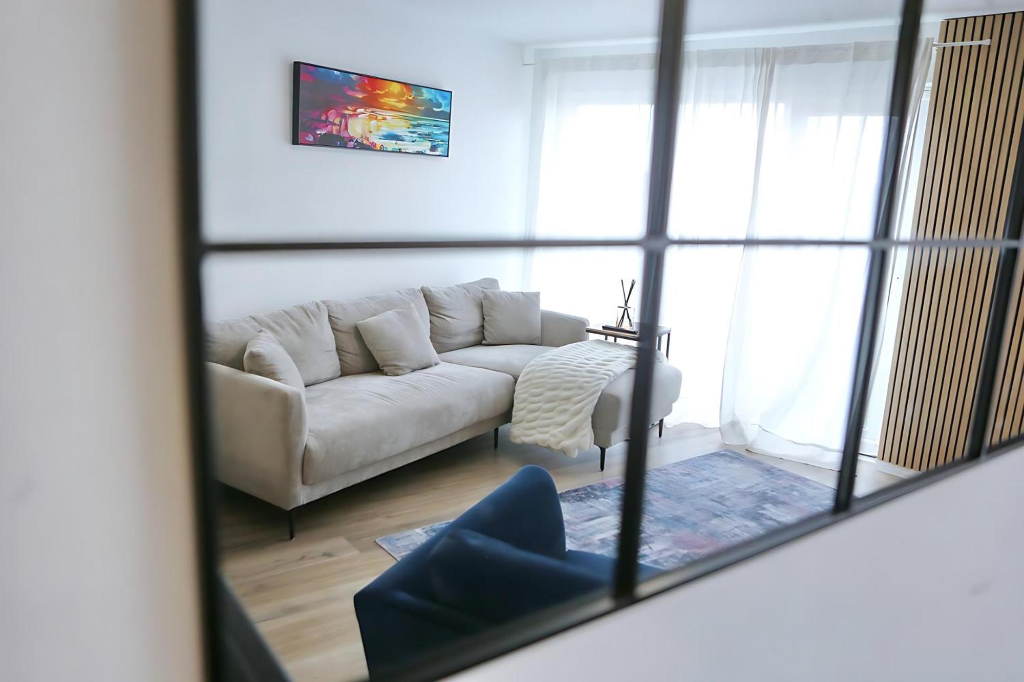 New Refurb Mins From Coop Man Park For Free Pass The Keys *